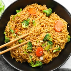 Teriyaki Noodles - Nora Cooks