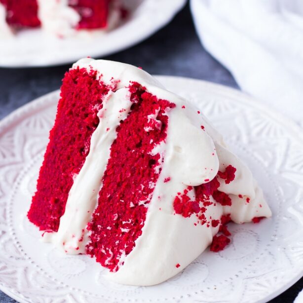 Vegan Red Velvet Cake - Nora Cooks