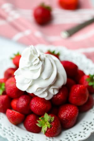 Coconut Whipped Cream - Nora Cooks