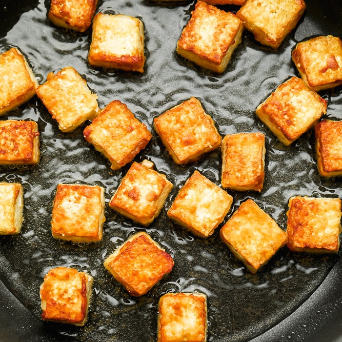 Quick & Easy Vegan Bacon (tofu) • It Doesn't Taste Like Chicken