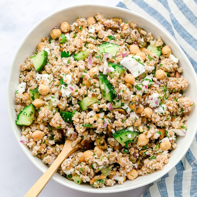 Jennifer Aniston Salad (Bulgur Salad) - Nora Cooks