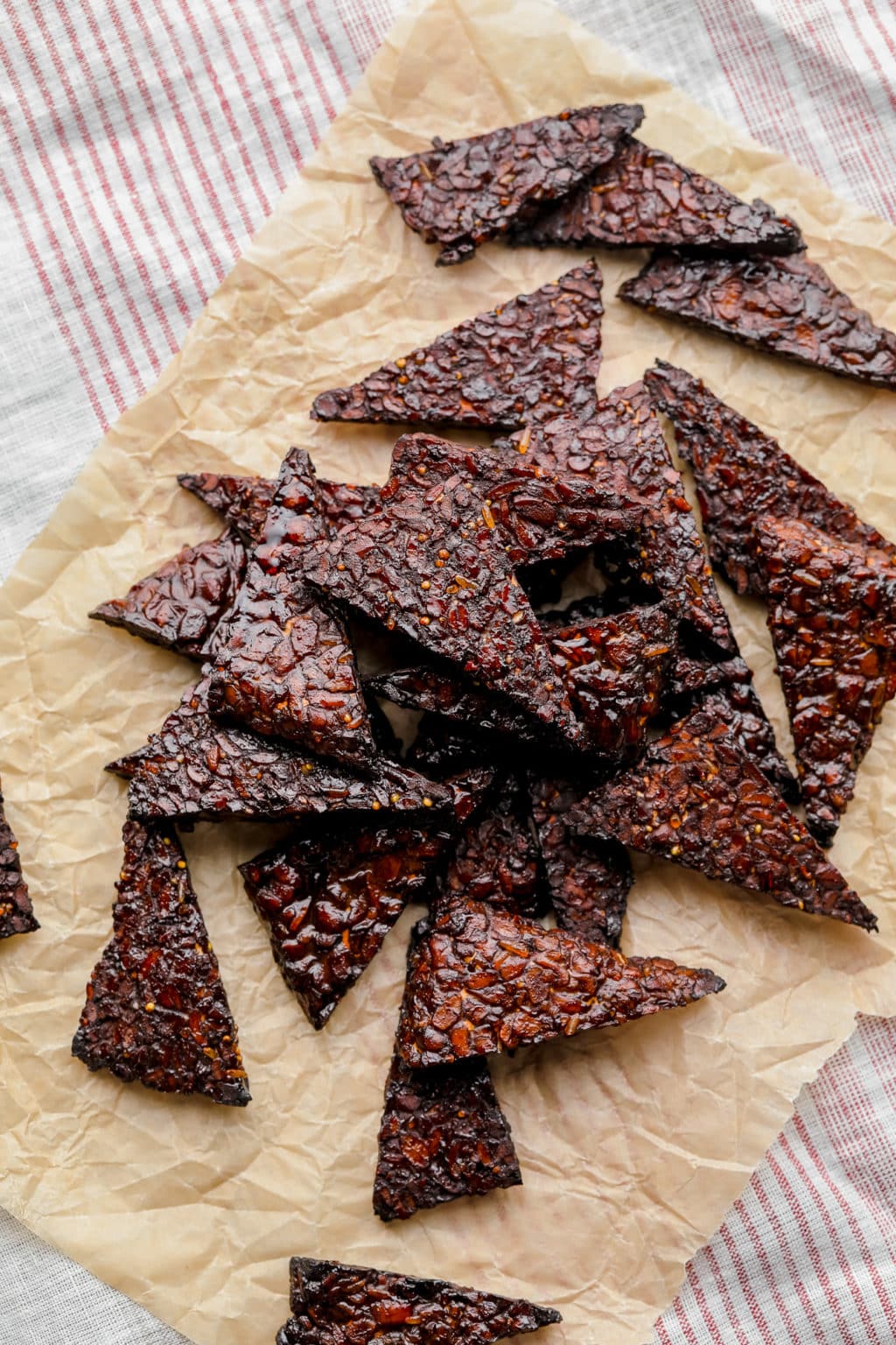 Garlicky Balsamic Maple Marinated Tempeh - Nora Cooks