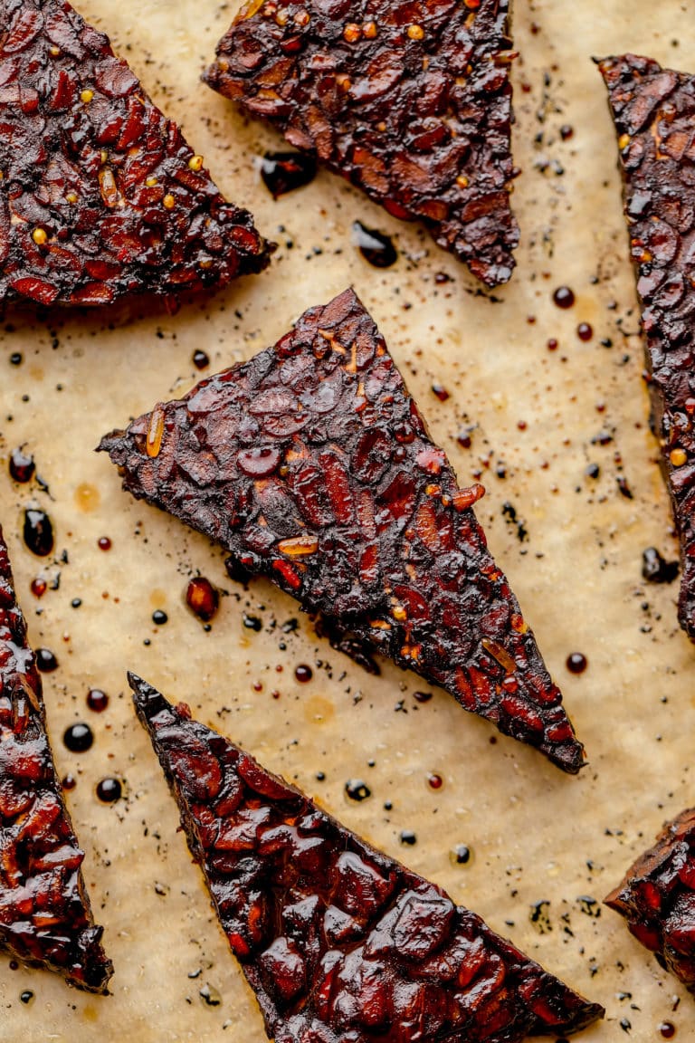 Garlicky Balsamic Maple Marinated Tempeh - Nora Cooks