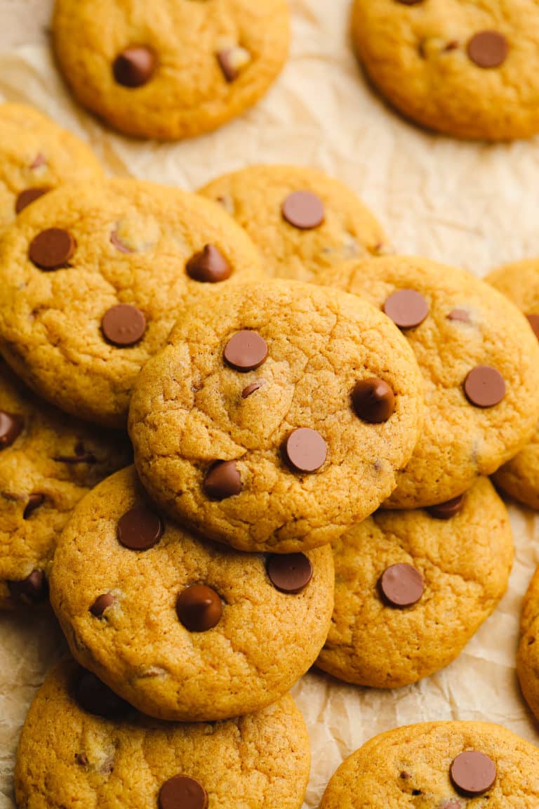 Pumpkin Chocolate Chip Cookies - Nora Cooks