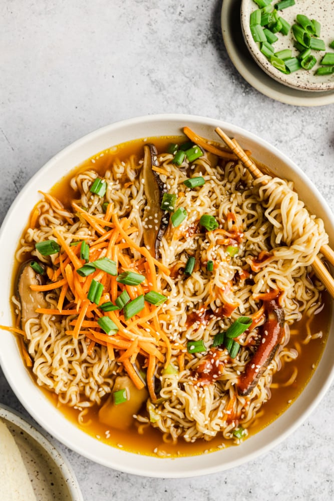 Easy Vegan Ramen - Nora Cooks