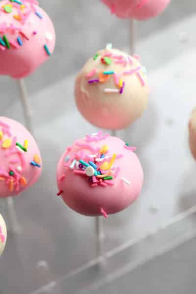 Vegan Cake Pops - Nora Cooks