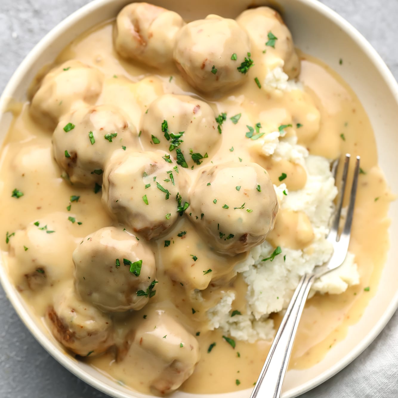 Vegan Swedish Meatballs - Nora Cooks