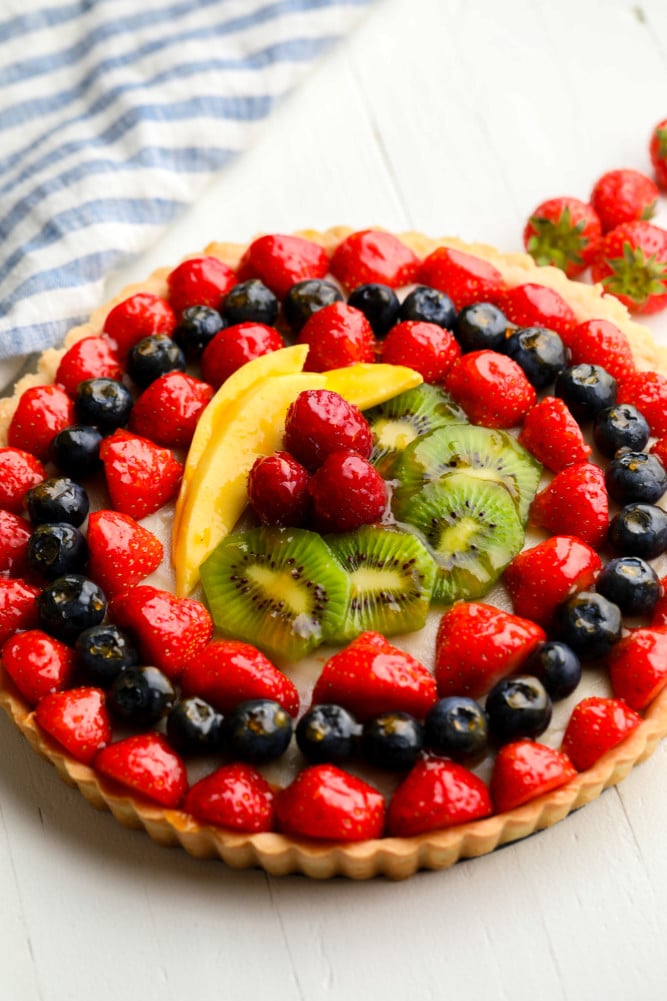 Vegan Fruit Tart - Nora Cooks